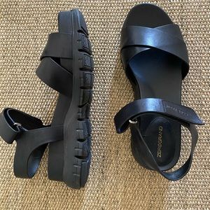 Cole Hana sandals